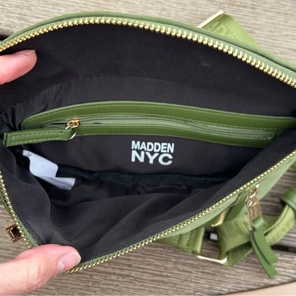 Madden NYC Olive Green Crossbody Bag Goldtone Hardware - Picture 5 of 10
